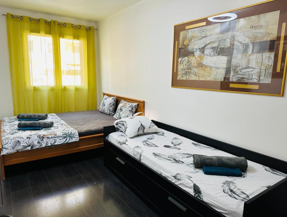 The Nice - 3 Rooms, 3Air Cond, 3Tv, 3Fans, 2 Wc, Wifi Everywhere 5Min Aeroport, Train, Beach, 1Min Tram, 15 Min Centre, Port, Parking Possible ภายนอก รูปภาพ